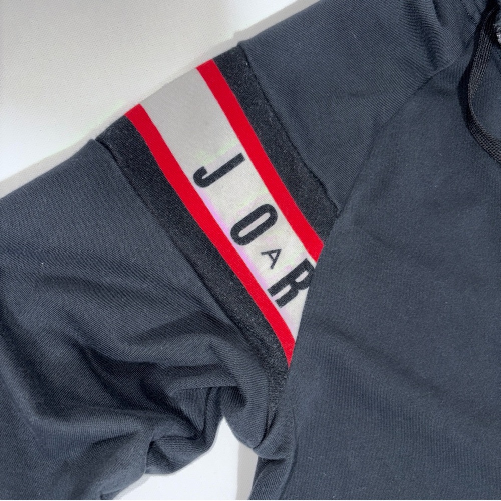 Jordan Black and Red Hooded Jacket - Picture 3 of 5